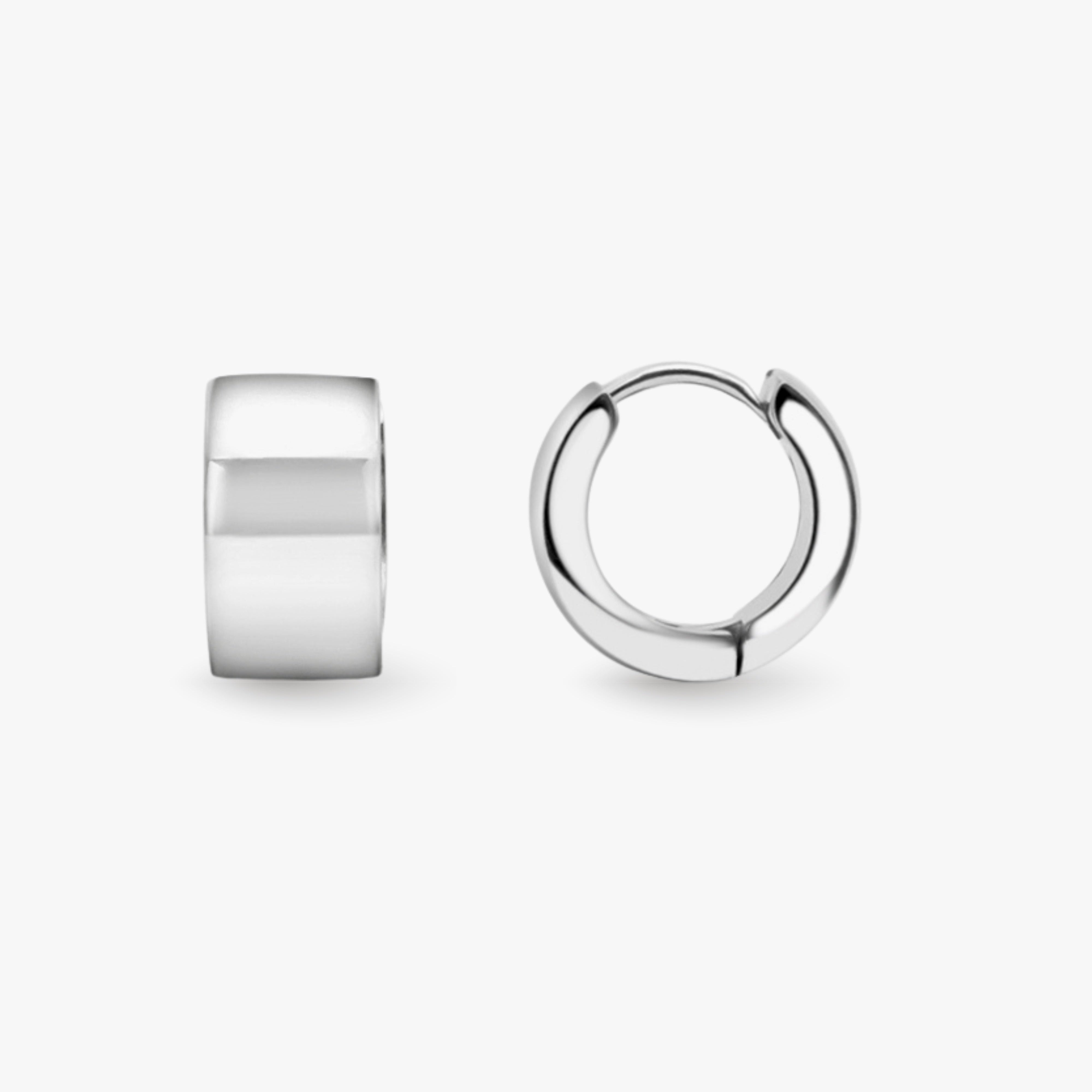 Bold Small Huggie Ohrringe